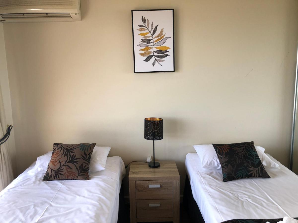 Coral Towers Holiday Suites Cairns Dış mekan fotoğraf
