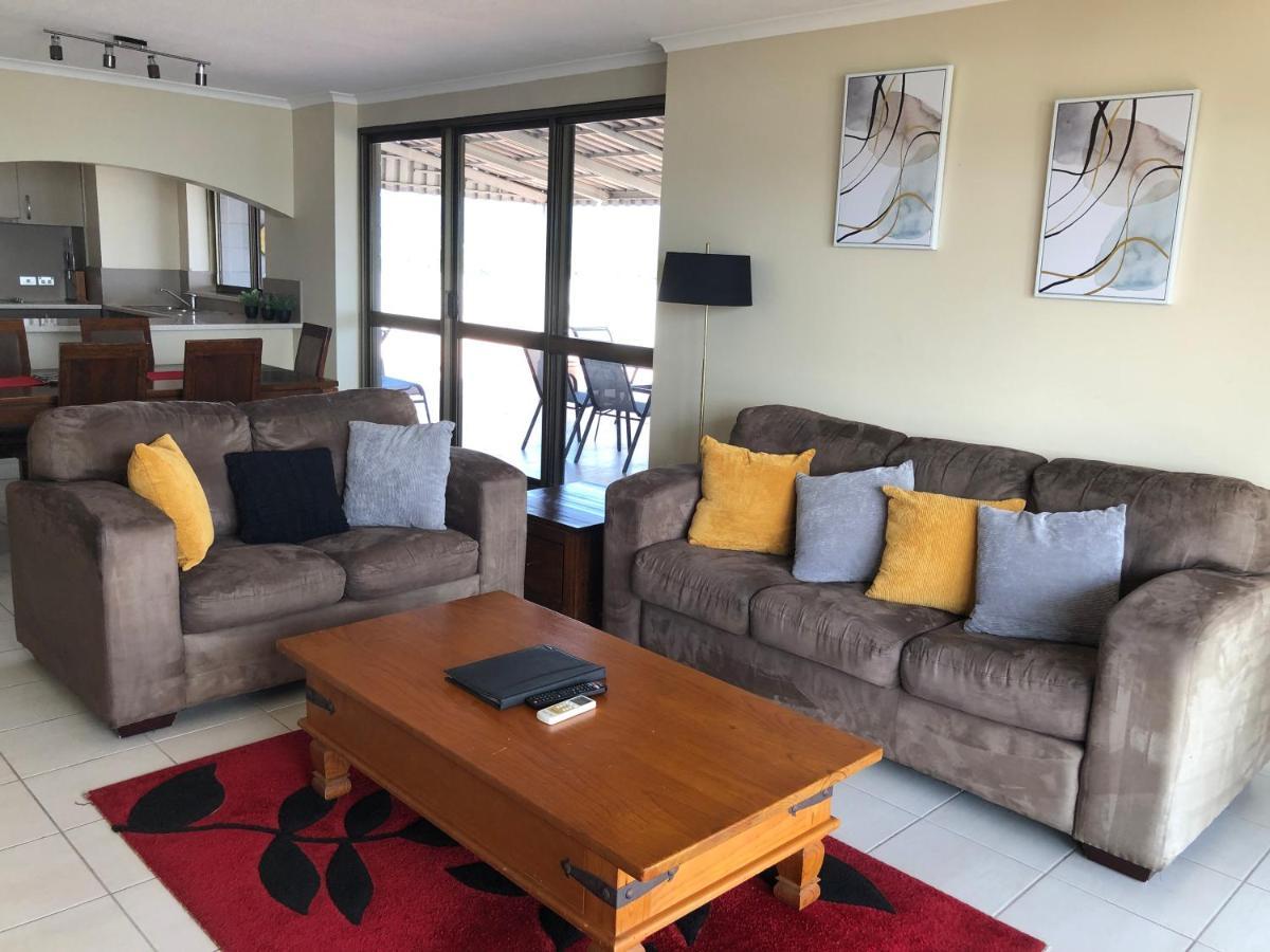 Coral Towers Holiday Suites Cairns Dış mekan fotoğraf