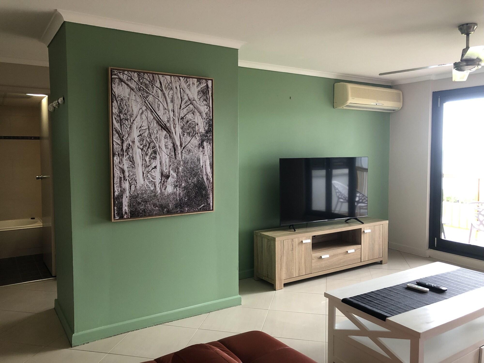 Coral Towers Holiday Suites Cairns Dış mekan fotoğraf